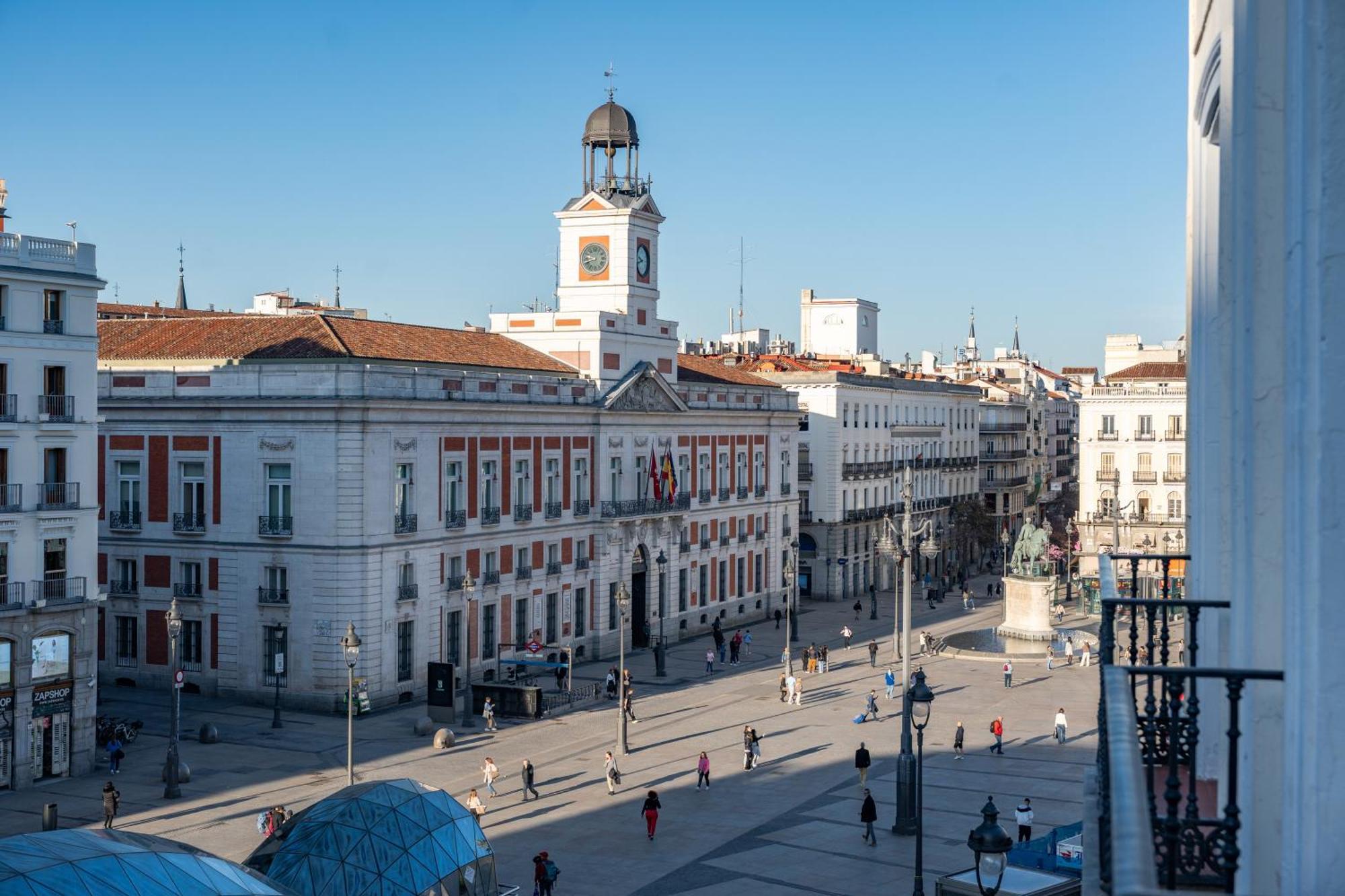 Fortinn Puerta Del Sol Мадрид Екстериор снимка