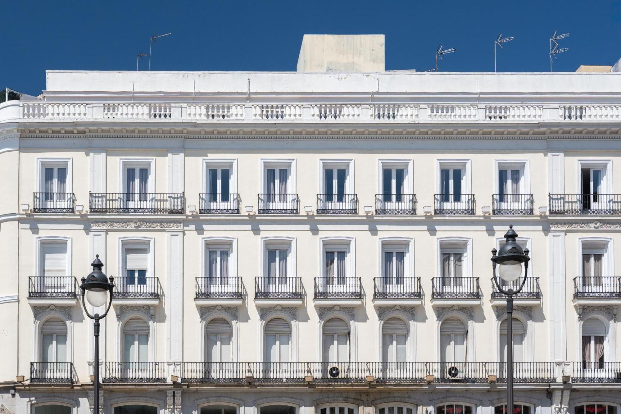 Fortinn Puerta Del Sol Мадрид Екстериор снимка