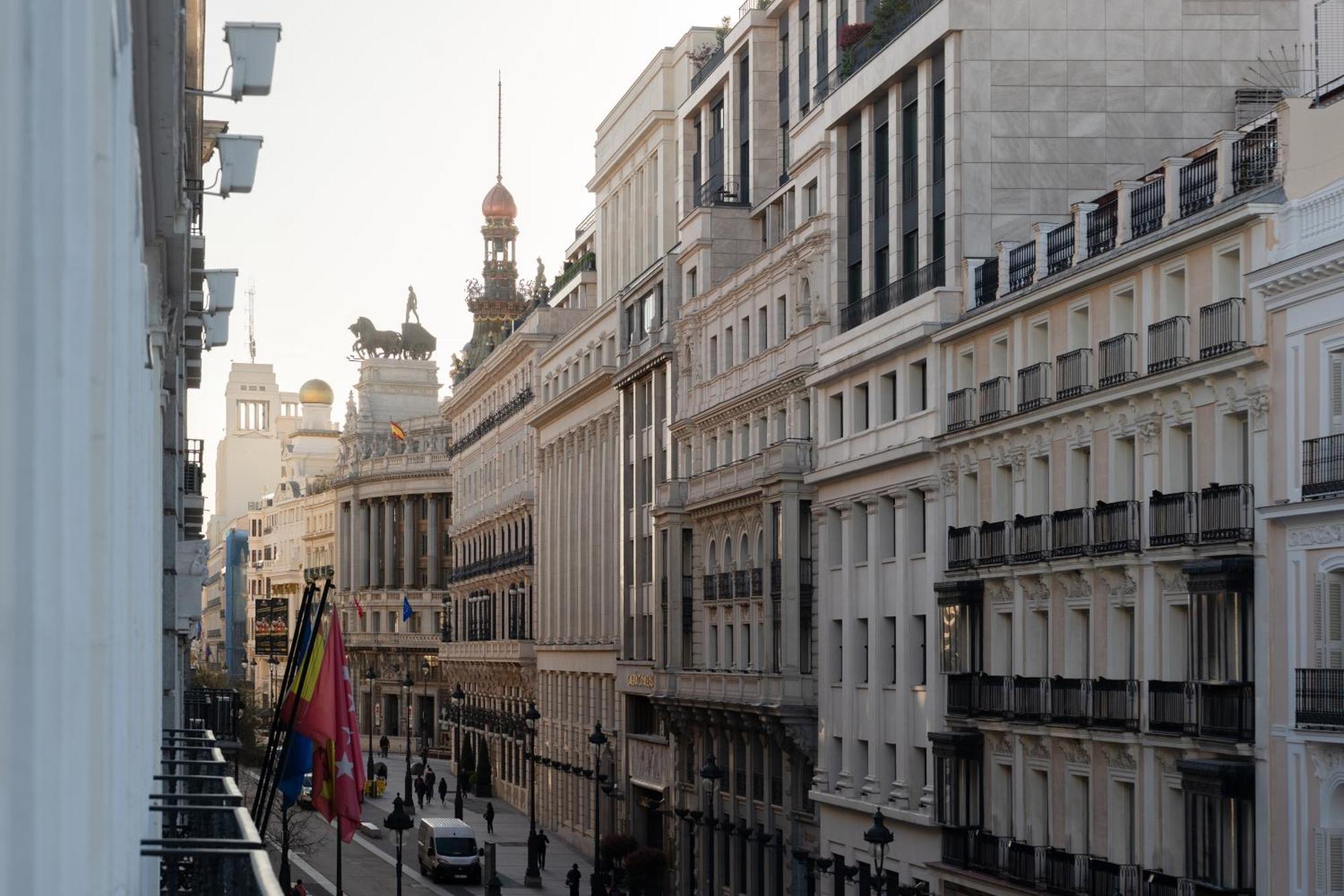 Fortinn Puerta Del Sol Мадрид Екстериор снимка